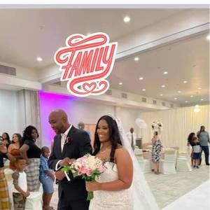 Meet your Posher, Regina